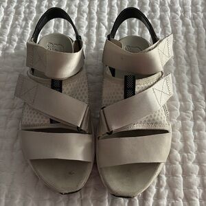 Sorel Women's White and Black Strappy Sport Sandals